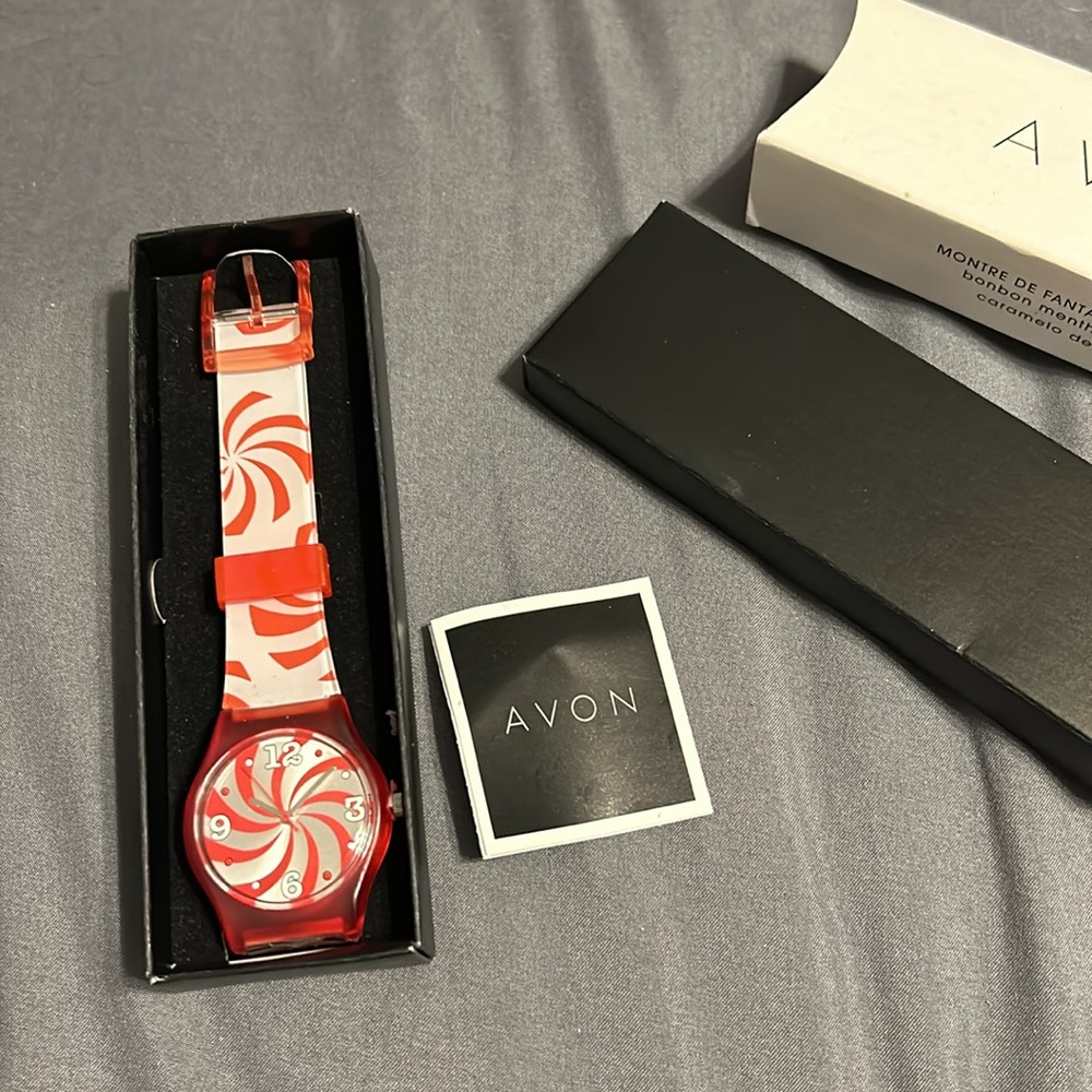 Avon 2012 holiday Novelty watch Peppermint Candy - Picture 1 of 5